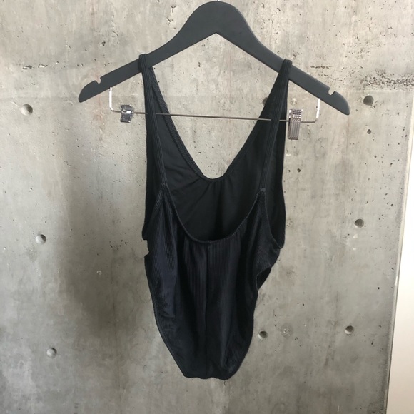 NastyGal Ribbed Bodysuit - Picture 2 of 3